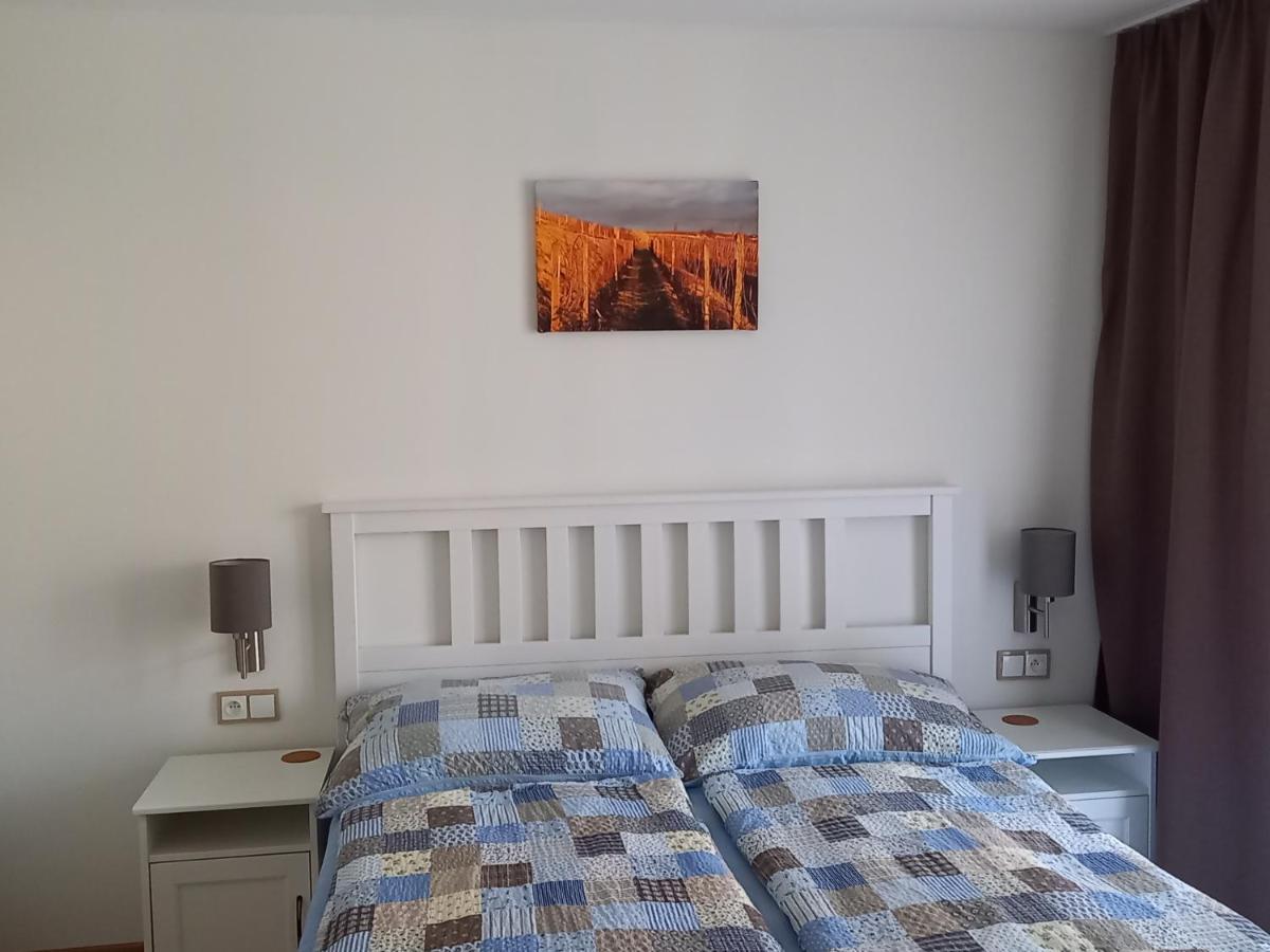 Apartmany 27 Němčičky Buitenkant foto