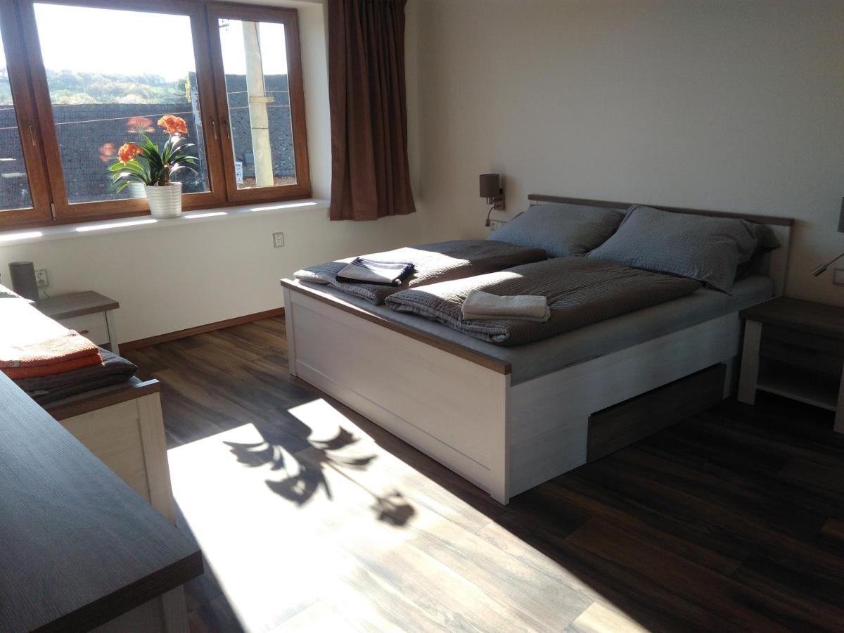 Apartmany 27 Němčičky Buitenkant foto